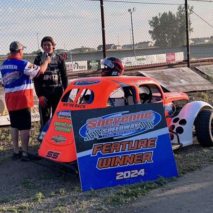 Tye Wilke Wins Sundays Legends Feature At Sheyenne Speedway Legends